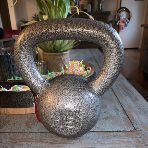 Cast Iron Kettlebell Weights for Home Gym Fitness & Training 15 lbs.  (4kg-24kg) - Picture 2 of 5